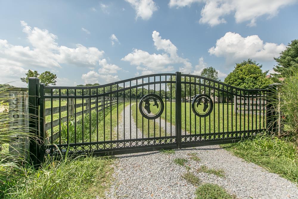 3495 Shores Road Murfreesboro, TN 37128 - Photo 1 of 30 Gallery Image 1
