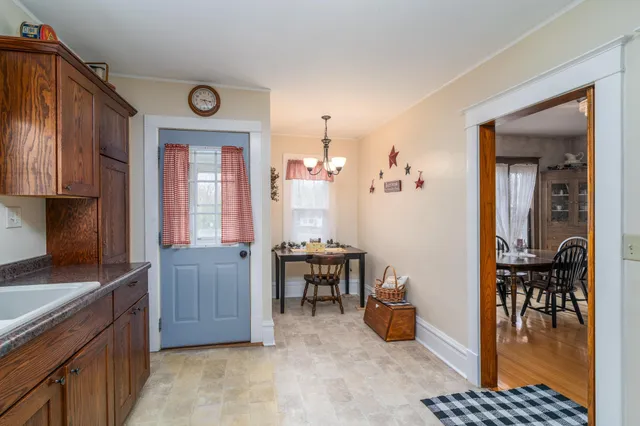 $218,000 | 221 East 6th Street, Crookston, MN 56716