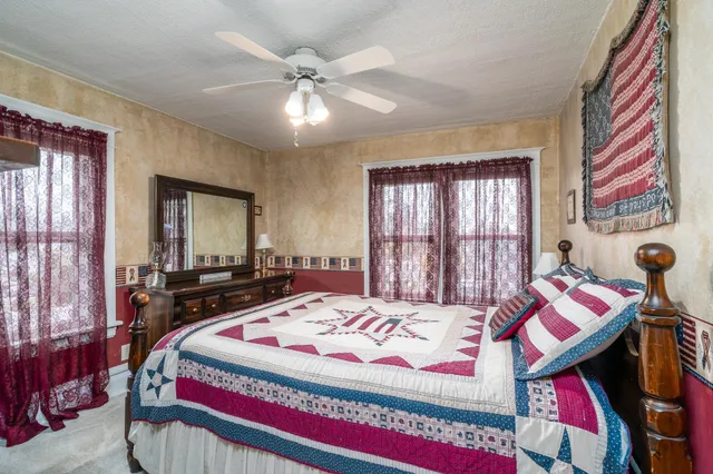 $218,000 | 221 East 6th Street, Crookston, MN 56716