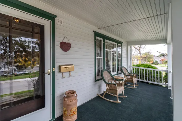 $218,000 | 221 East 6th Street, Crookston, MN 56716