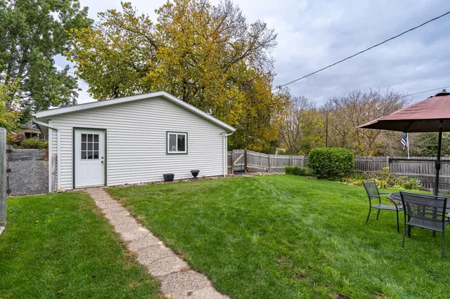 $218,000 | 221 East 6th Street, Crookston, MN 56716