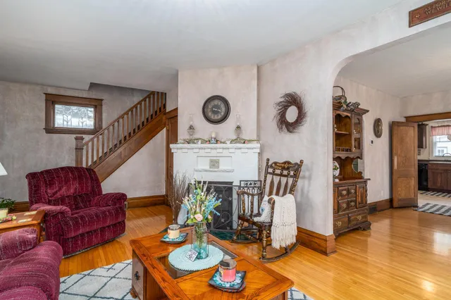 $218,000 | 221 East 6th Street, Crookston, MN 56716