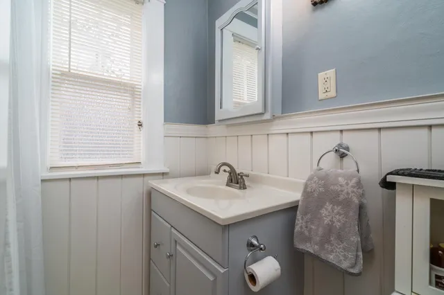 $218,000 | 221 East 6th Street, Crookston, MN 56716