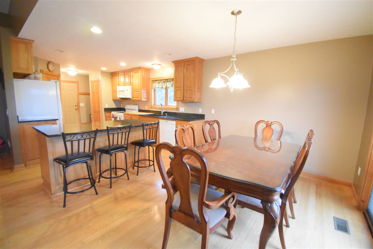 3244 West Tyrrell Road Owosso, MI 48867 - Photo 7 of 30 50005219-6.JPG