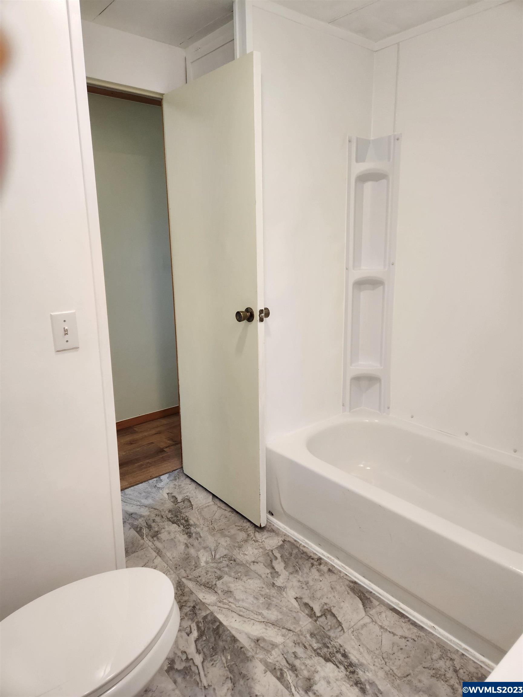 27171 Clear Lake Road, Unit 22 Eugene, OR 97402 - Photo 20 of 25