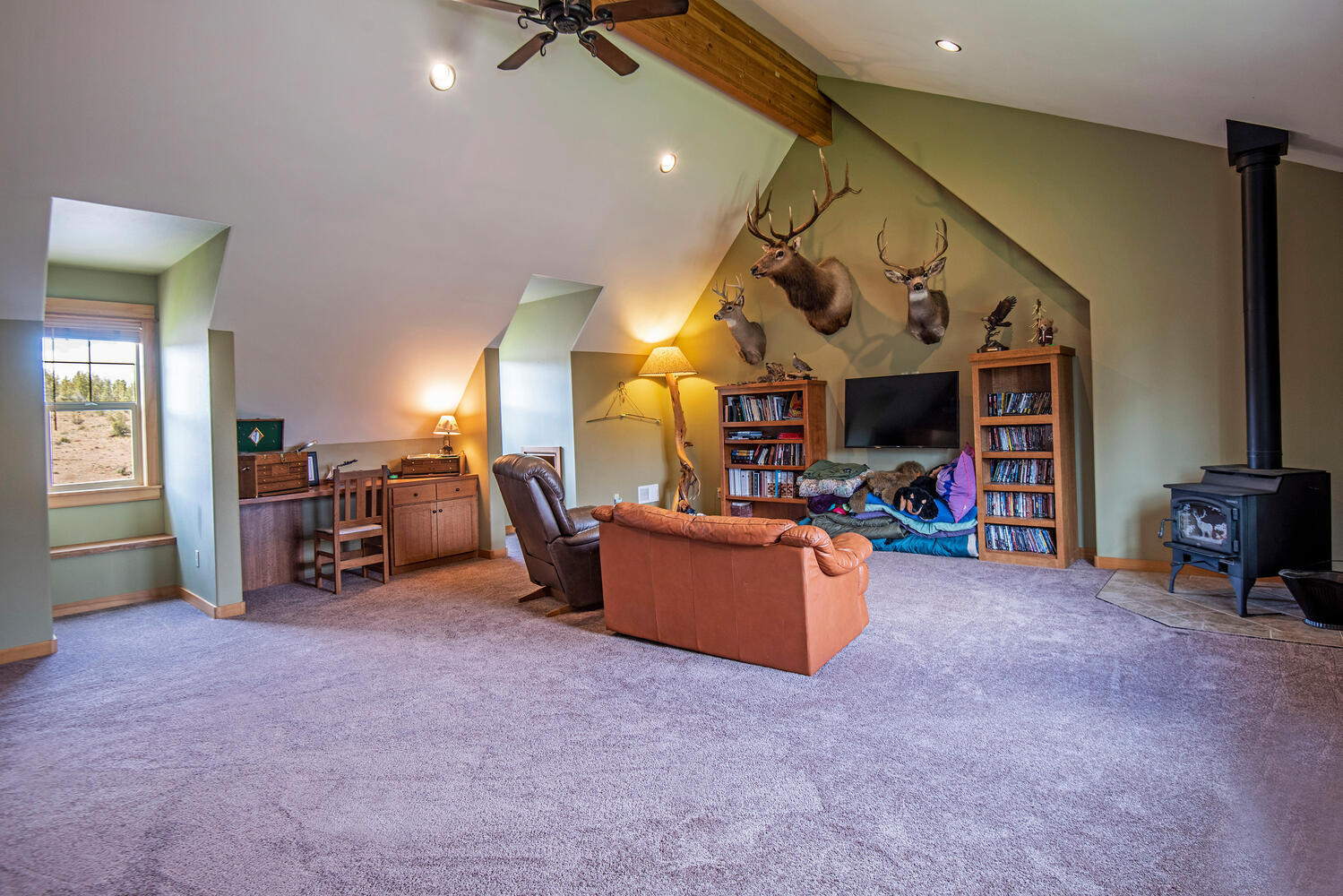 16400 Riata Drive Sisters, OR 97759 - Photo 31 of 43 30