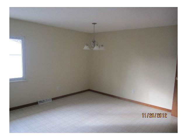 249 Dunchurch Road Columbus, OH 43230 - Photo 4 of 13