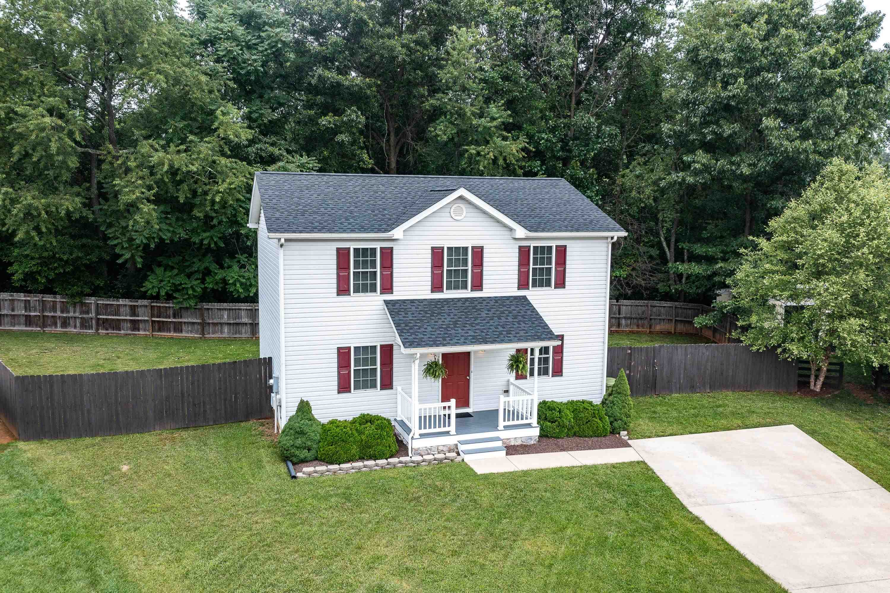 943 Battery Road Waynesboro, VA 22980 - Photo 1 of 39 Gallery Image 1