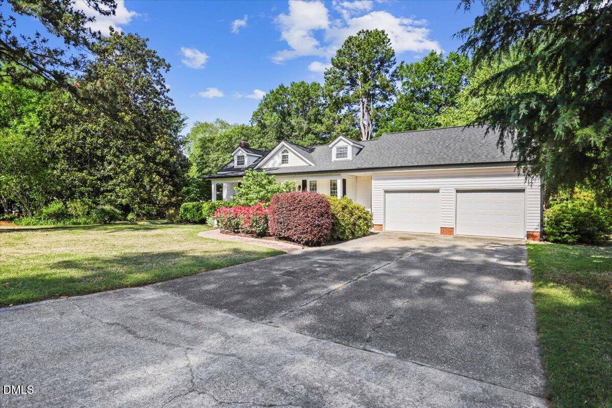 219 North Hollybrook Road Wendell, NC 27591 - Photo 4 of 50