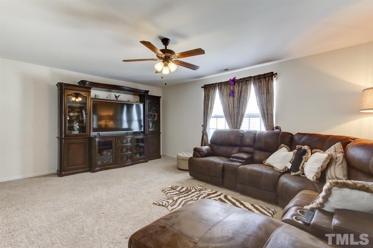 305 Battery Way Bunnlevel, NC 28323 - Photo 11 of 30