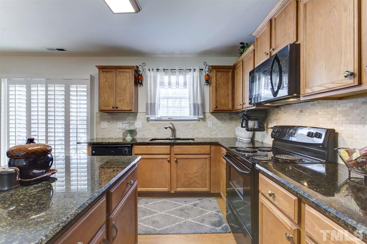 305 Battery Way Bunnlevel, NC 28323 - Photo 8 of 30