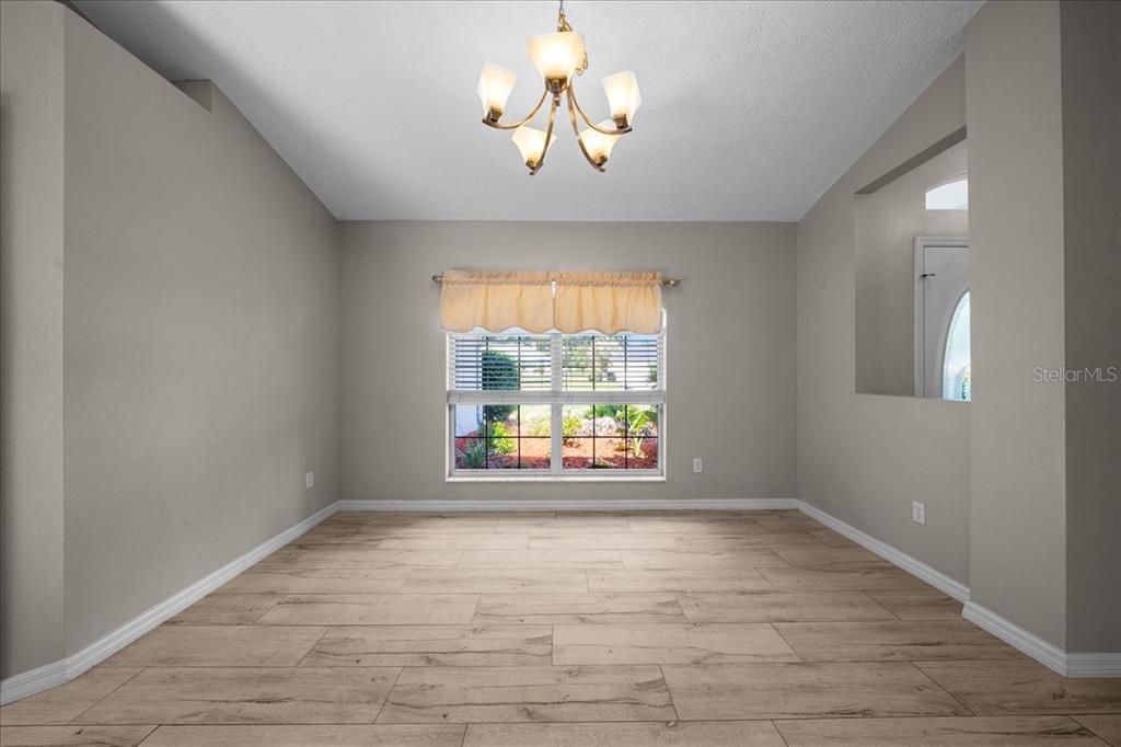 10707 Southwest 74th Avenue Ocala, FL 34476 - Photo 7 of 40