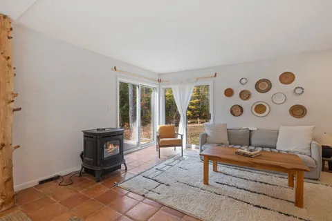 $1,195,000 | 75 West Branch Road, Waterville Valley, NH 03215