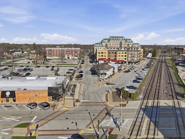 $360,000 | 455 West Wood Street, Unit 405, Palatine, IL 60067