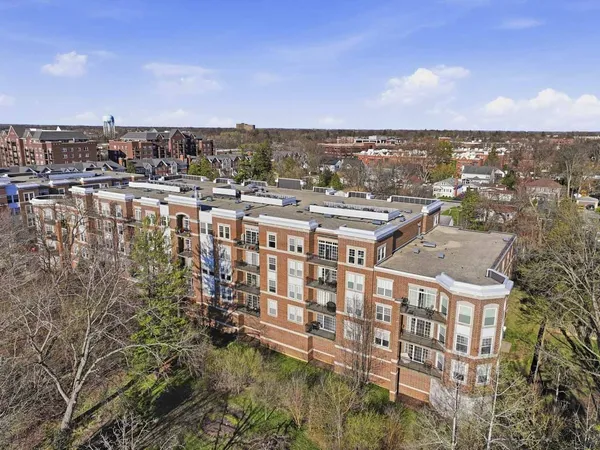 $360,000 | 455 West Wood Street, Unit 405, Palatine, IL 60067
