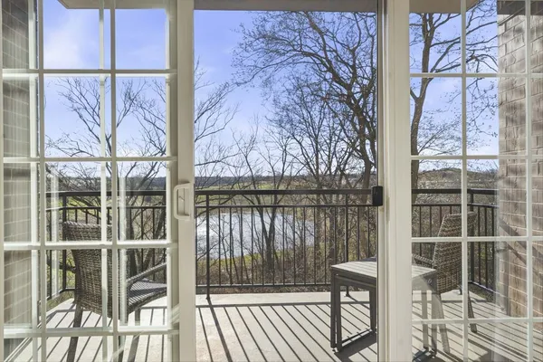 $360,000 | 455 West Wood Street, Unit 405, Palatine, IL 60067
