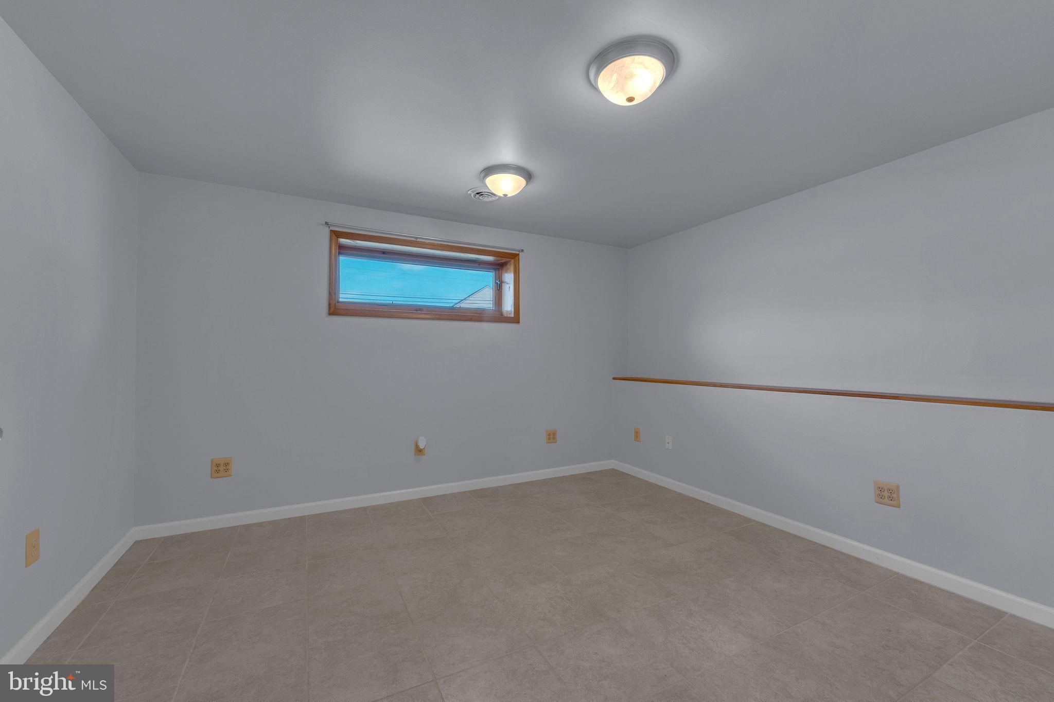 60 Waterford-Blue Anchor Road Hammonton, NJ 08037 - Photo 20 of 30 an empty room with a space