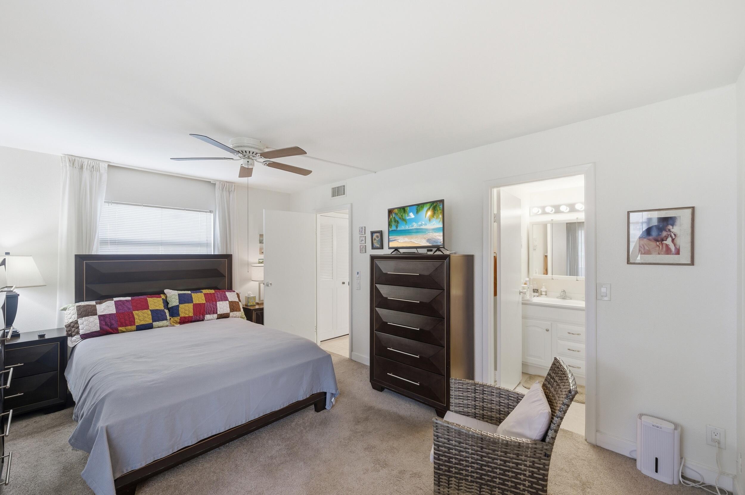 387 Flanders I Delray Beach, FL 33484 - Photo 16 of 40 14__d4s5606