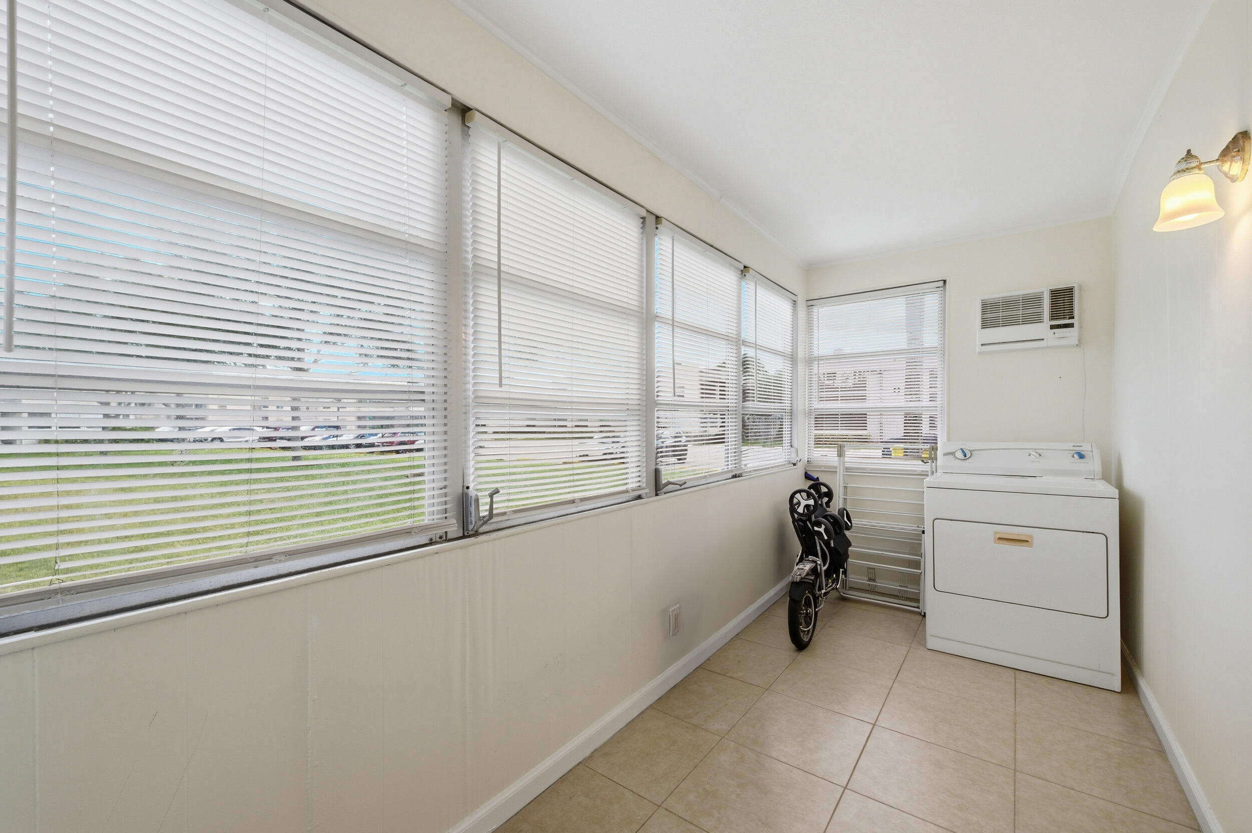 387 Flanders I Delray Beach, FL 33484 - Photo 18 of 40 16__d4s5616