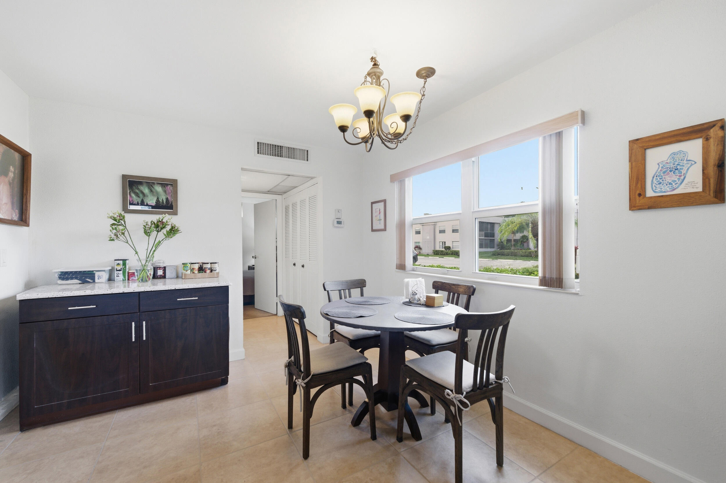387 Flanders I Delray Beach, FL 33484 - Photo 7 of 40 5__d4s5541