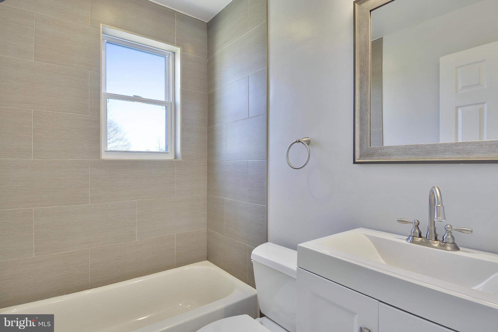 12409 Feldon Street Silver Spring, MD 20906 - Photo 13 of 30 Bath