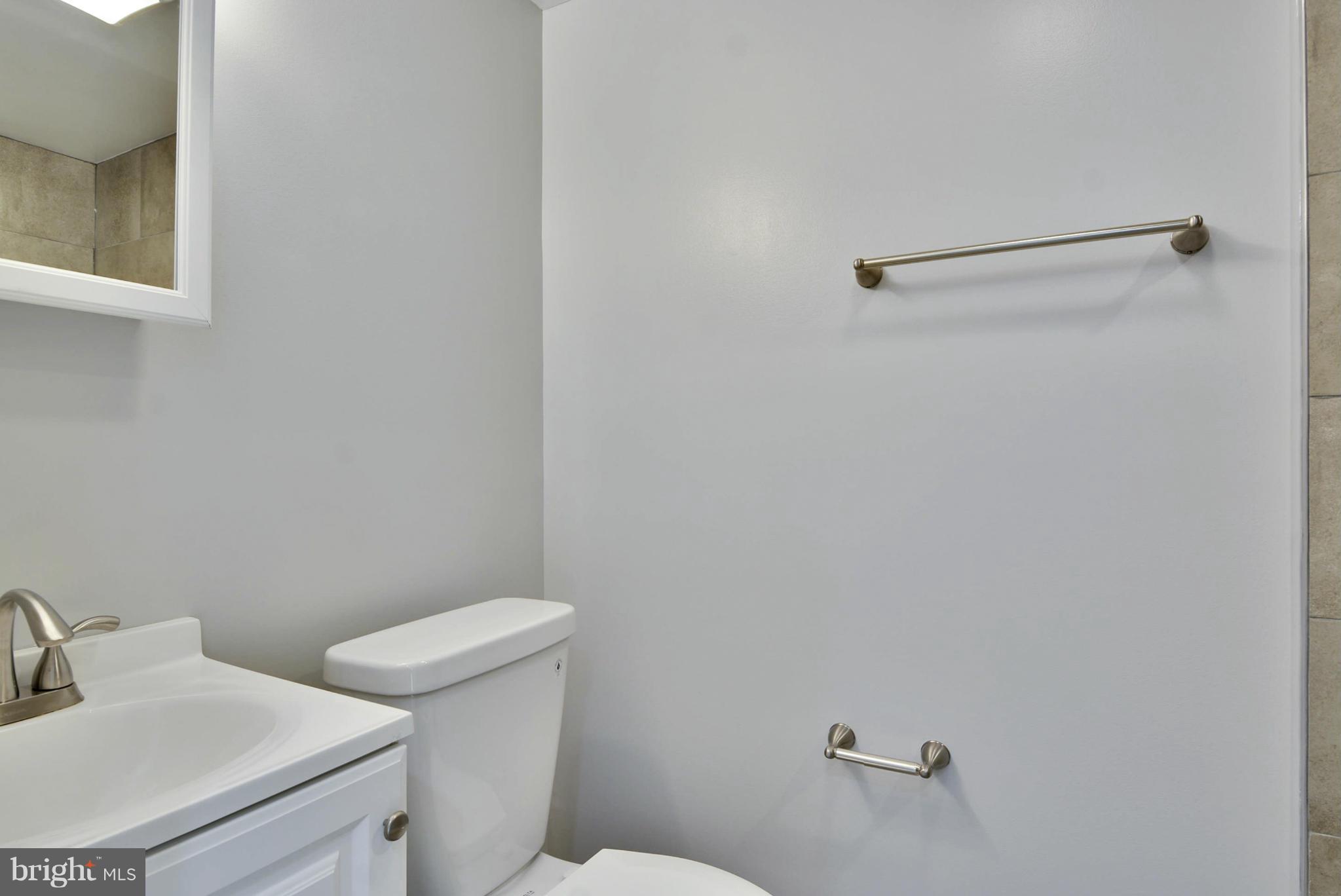 12409 Feldon Street Silver Spring, MD 20906 - Photo 24 of 30 Bath