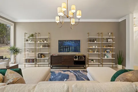 $1,171,000 | 2200 Cliffs Edge Drive, Austin, TX 78733