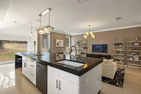 $1,171,000 | 2200 Cliffs Edge Drive, Austin, TX 78733