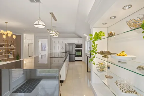 $1,171,000 | 2200 Cliffs Edge Drive, Austin, TX 78733