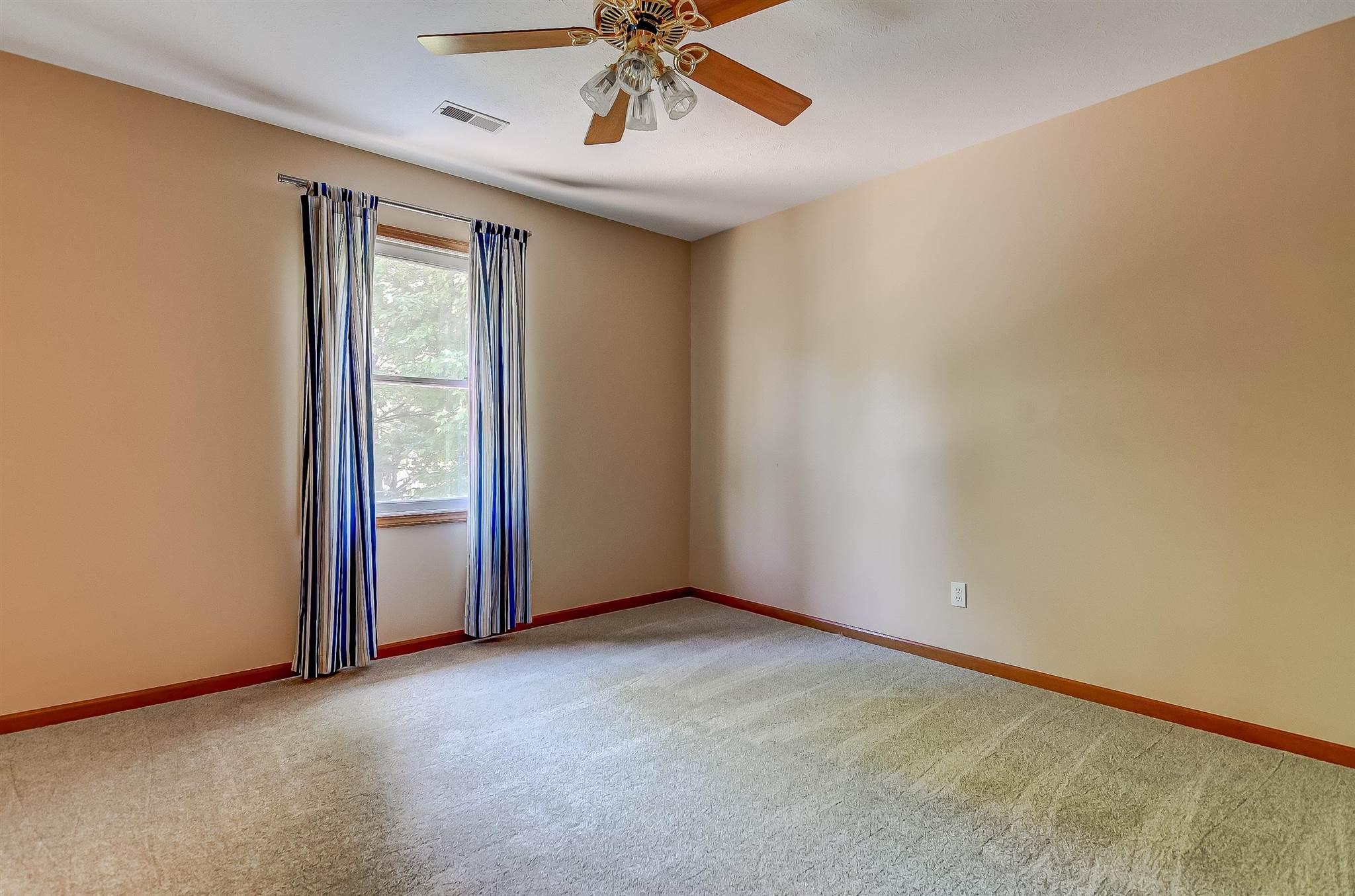 3924 Stone Bridge Road Springfield, IL 62711 - Photo 33 of 47