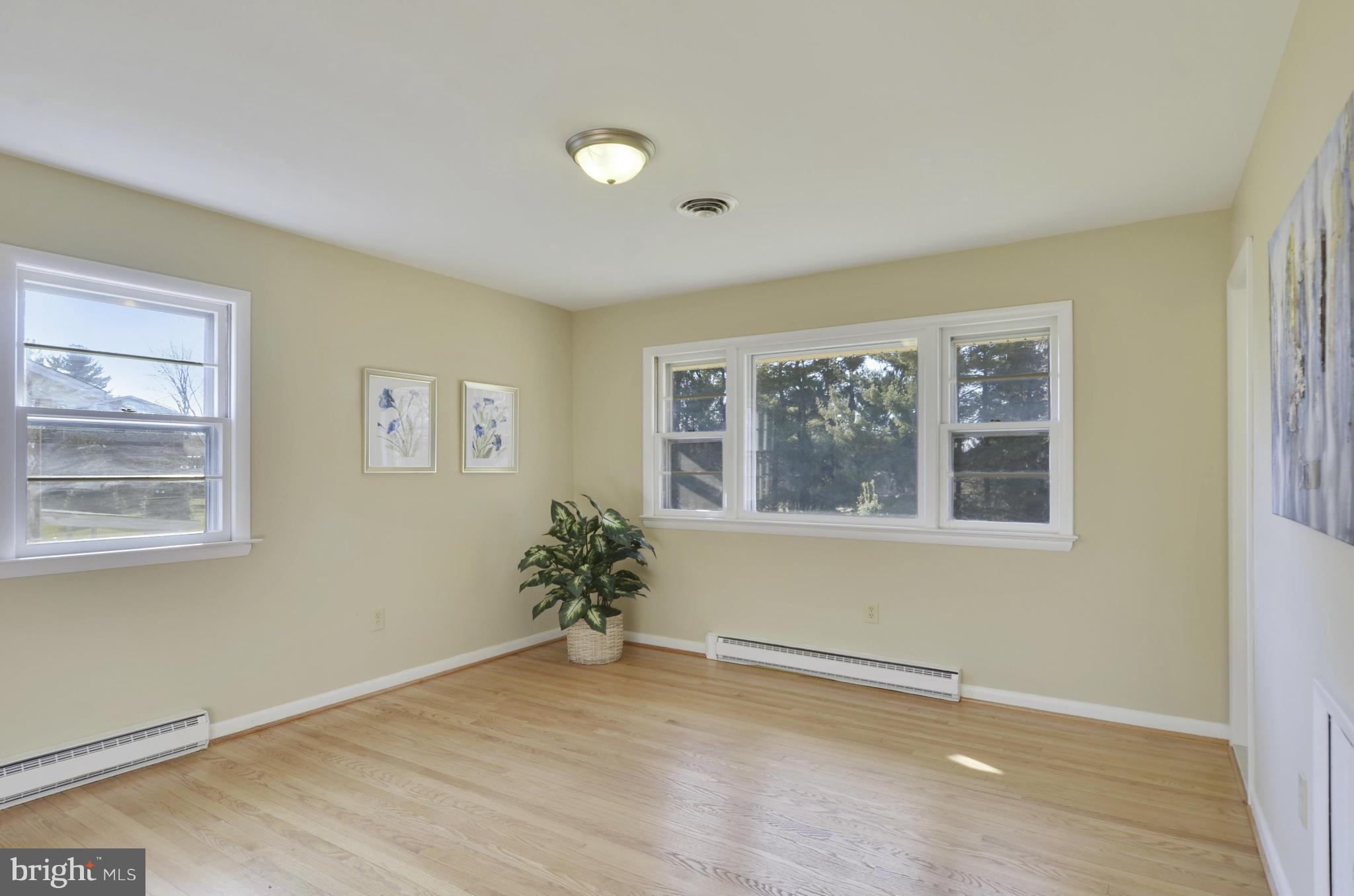 28608 Kemptown Road Damascus, MD 20872 - Photo 12 of 30 a view of an empty room with a window