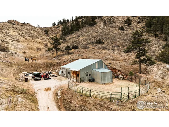 a black and white photo of a house