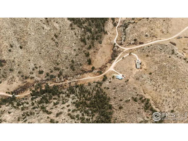 a black and white photo of a house