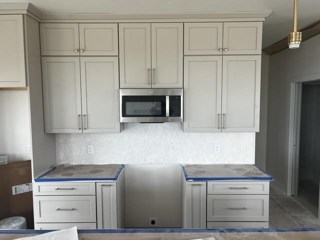 814 Lakeview Ripon, WI 54971 - Photo 6 of 17