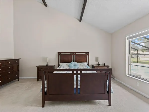 $425,000 | 322 Hollowtree Drive, Seffner, FL 33584