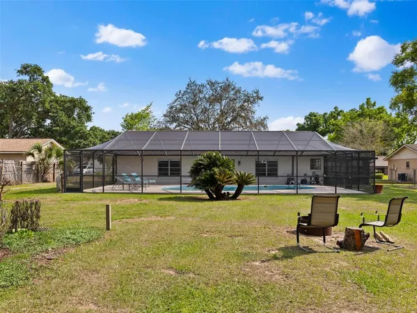 $425,000 | 322 Hollowtree Drive, Seffner, FL 33584