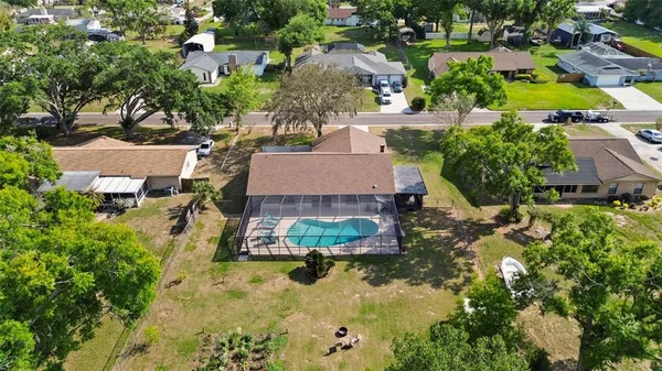 $425,000 | 322 Hollowtree Drive, Seffner, FL 33584