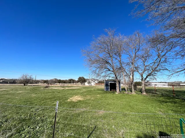 $999,999 | 13978 Ridgetop Road, Roanoke, TX 76262