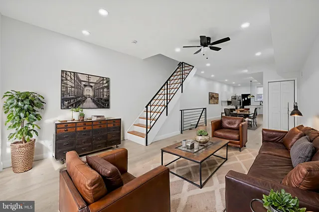 $3,000 | 3251 North Marston Street, Philadelphia, PA 19129