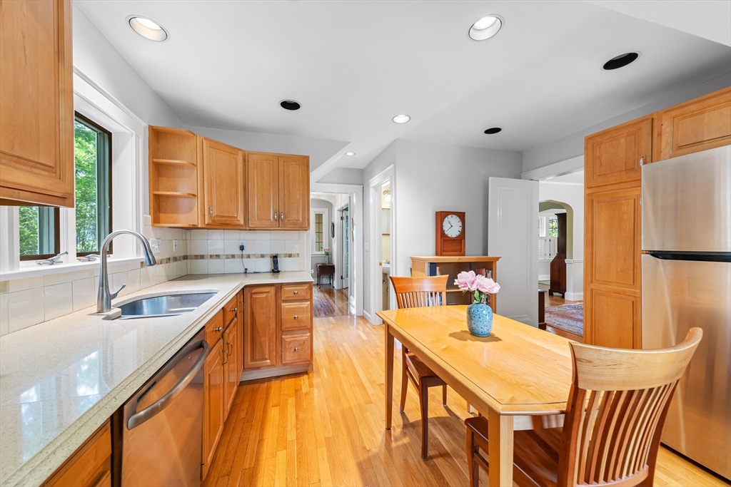 45 Pine Ridge Road Arlington, MA 02476 - Photo 27 of 37 Gallery Image 27