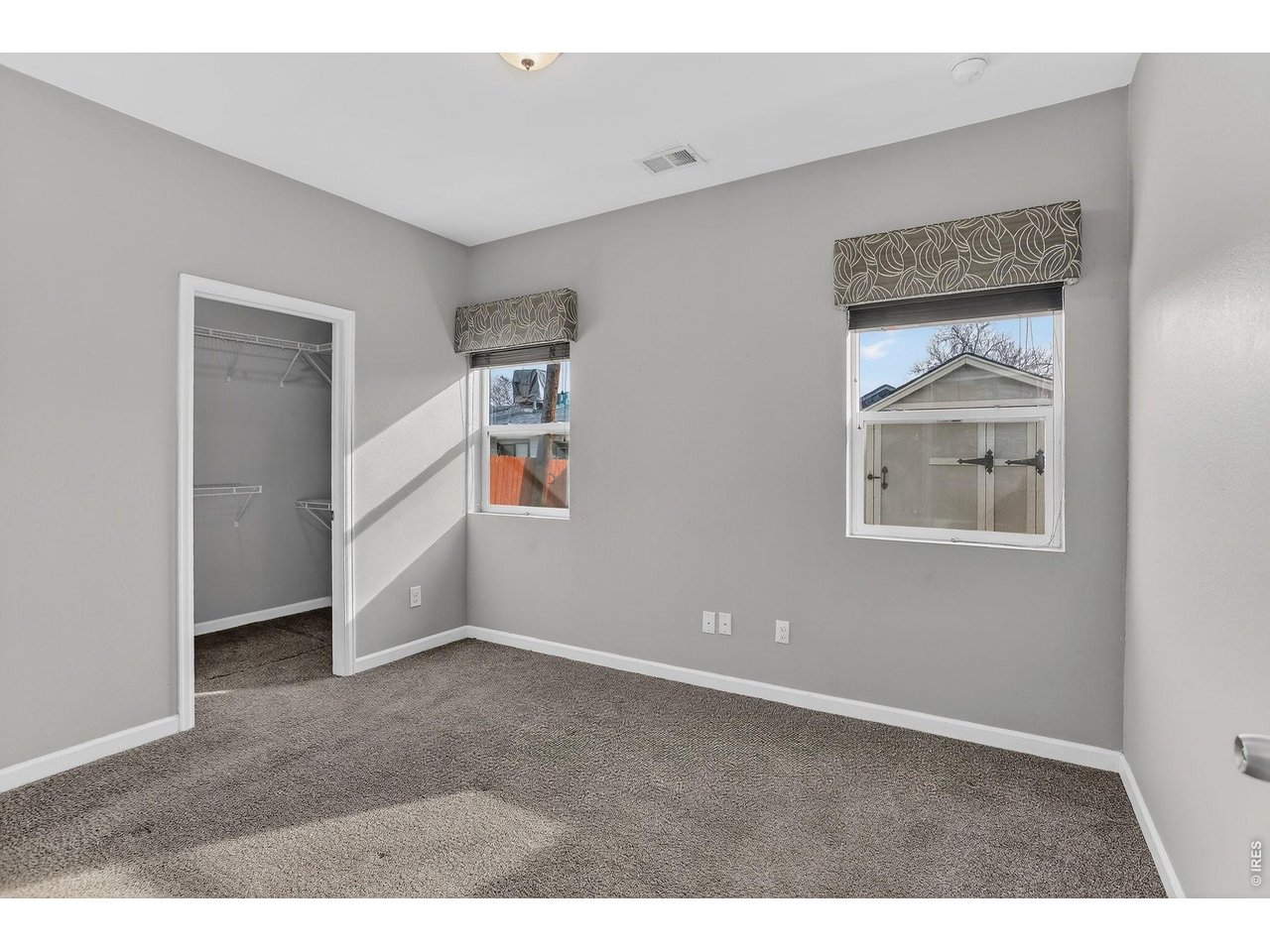326 South Raleigh Street Denver, CO 80219 - Photo 12 of 17 Bedroom 3 with ensuite bathroom