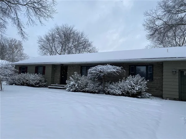 $3,500 | 33 Suburban Drive, Big Flats, NY 14903