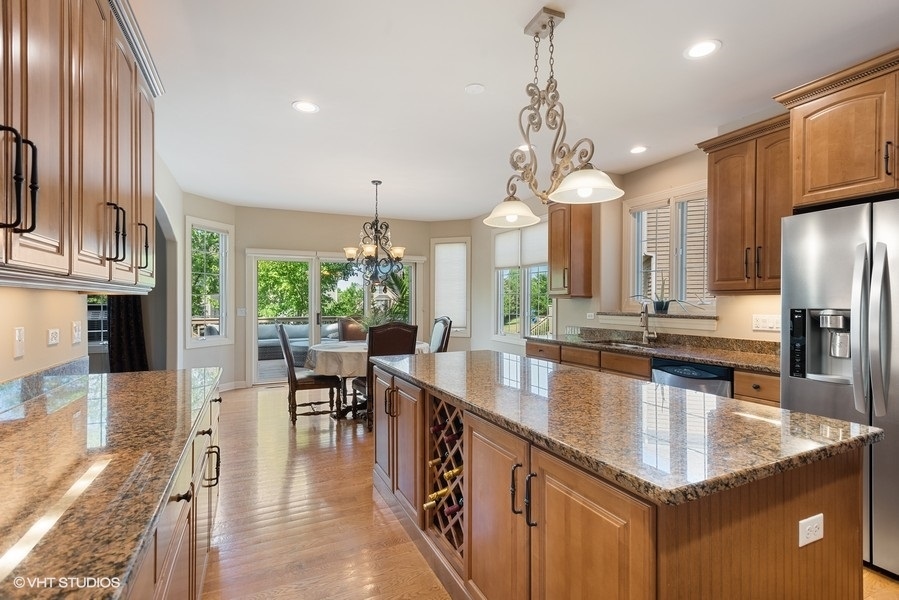 3302 Harvest Ridge Road Geneva, IL 60134 - Photo 3 of 20