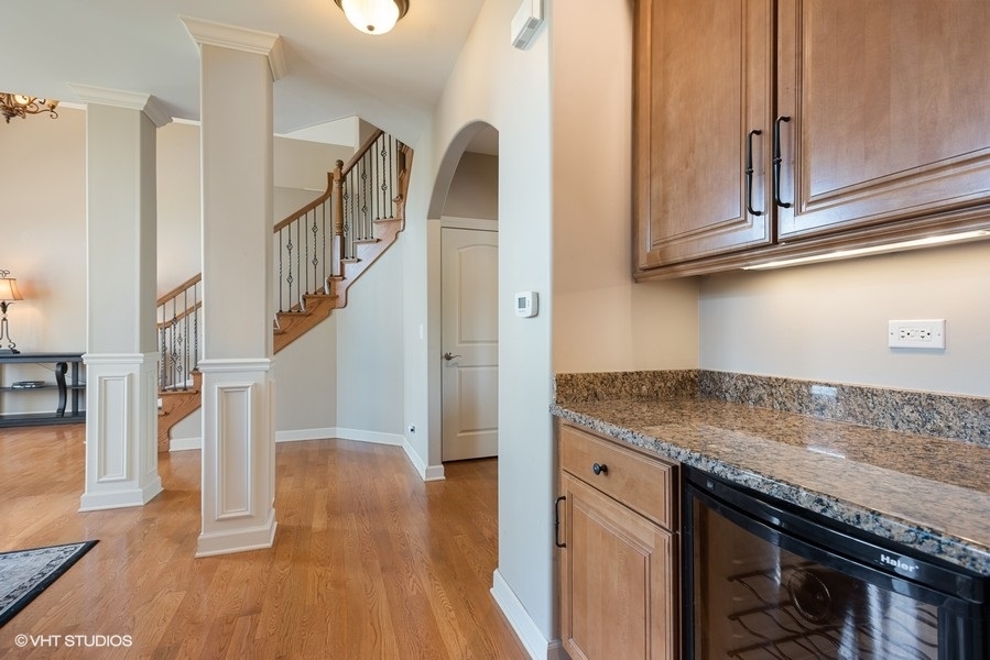 3302 Harvest Ridge Road Geneva, IL 60134 - Photo 5 of 20