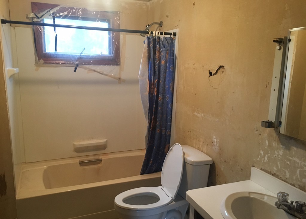 215 Levin Road Rockland, MA 02370 - Photo 11 of 13 Gallery Image 11