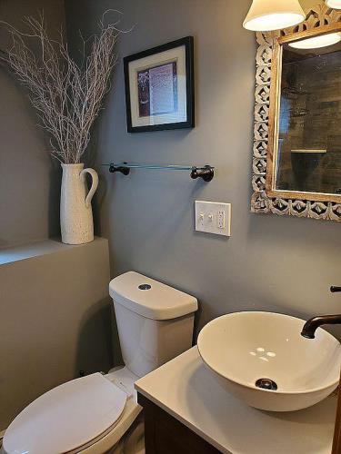 1 June Circle Wakefield, MA 01880 - Photo 34 of 38