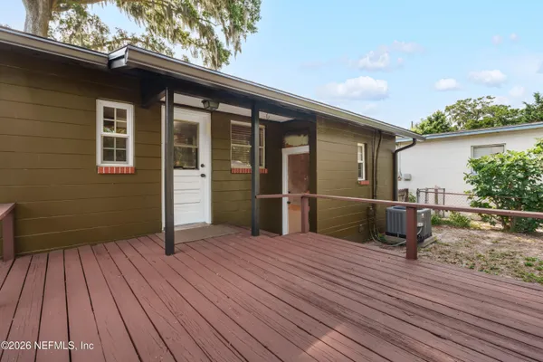 $1,600 | 1329 Hollyhock Circle, Jacksonville, FL 32211