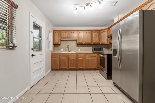 $1,600 | 1329 Hollyhock Circle, Jacksonville, FL 32211