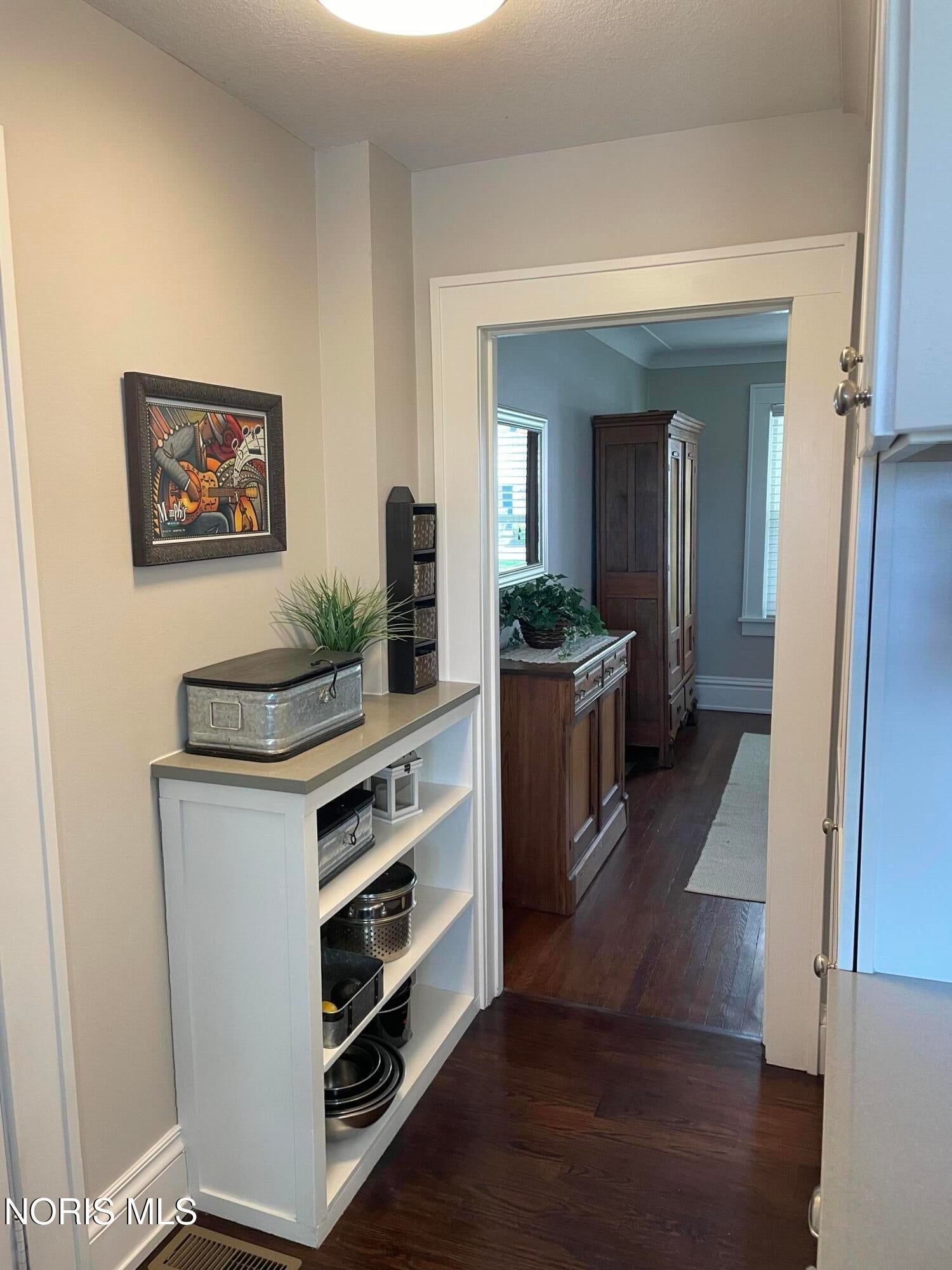 606 River Road Maumee, OH 43537 - Photo 16 of 50 Gallery Image 16