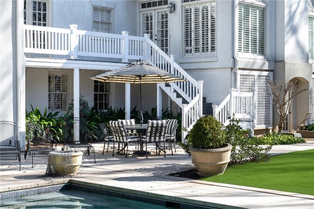 3460 Paces Valley Road Northwest Atlanta, GA 30327 - Photo 41 of 45 a view of a house with backyard and sitting area